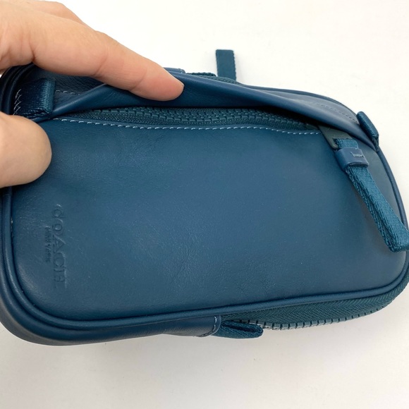 NWT Coach Hybrid Pouch - Picture 5 of 10